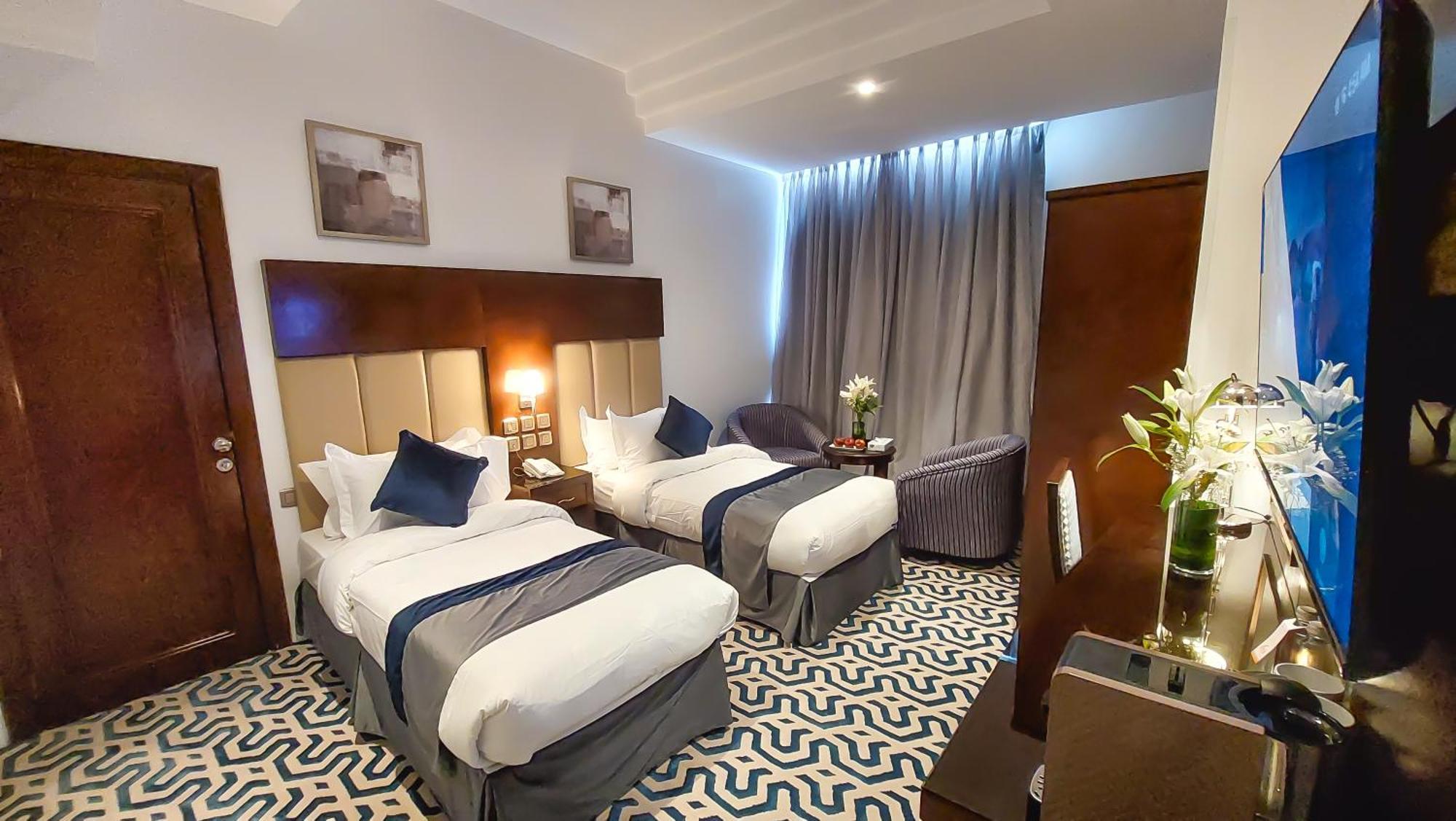 Golden Dune Hotel Almalaz Рияд Екстериор снимка